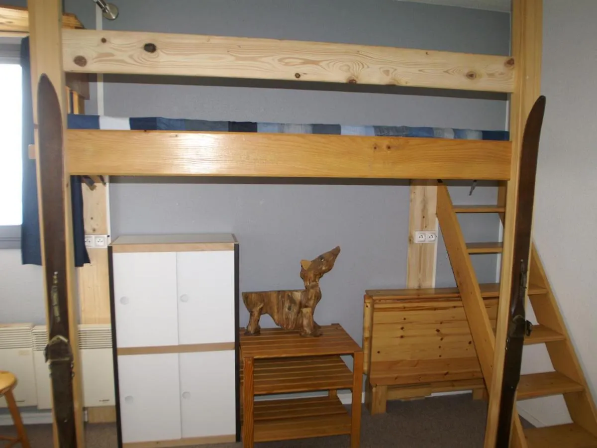 3 Pieces Au Pied Des Pistes Avec Balcon - 2 Chambres, Parking, Appareil A Raclette - Fr-1-557-5 Les Adrets